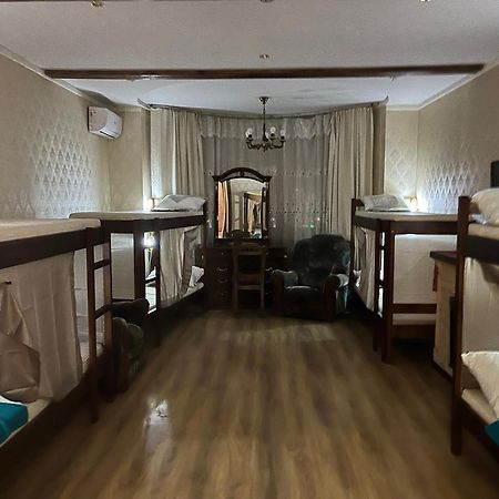 Ararat-Osokorki Hostel Kyjev Exteriér fotografie